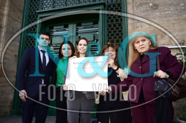 2212_31-MAR-22
